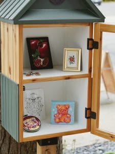Art Little Library